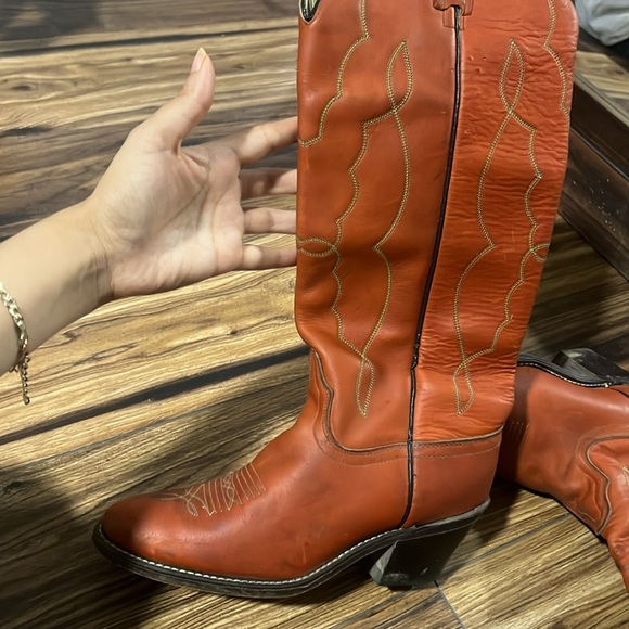 Acme leather cowboy boots, size 7 - Picture 2 of 10